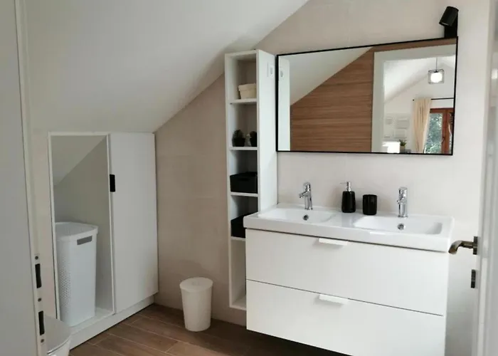 House Serenity Semesterbostad Vrgorac